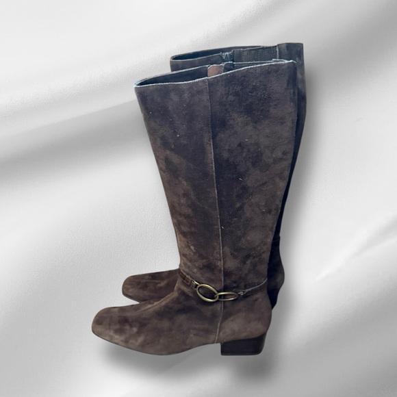 VanEli‎ Brown Suede Tall Boots - Picture 1 of 8